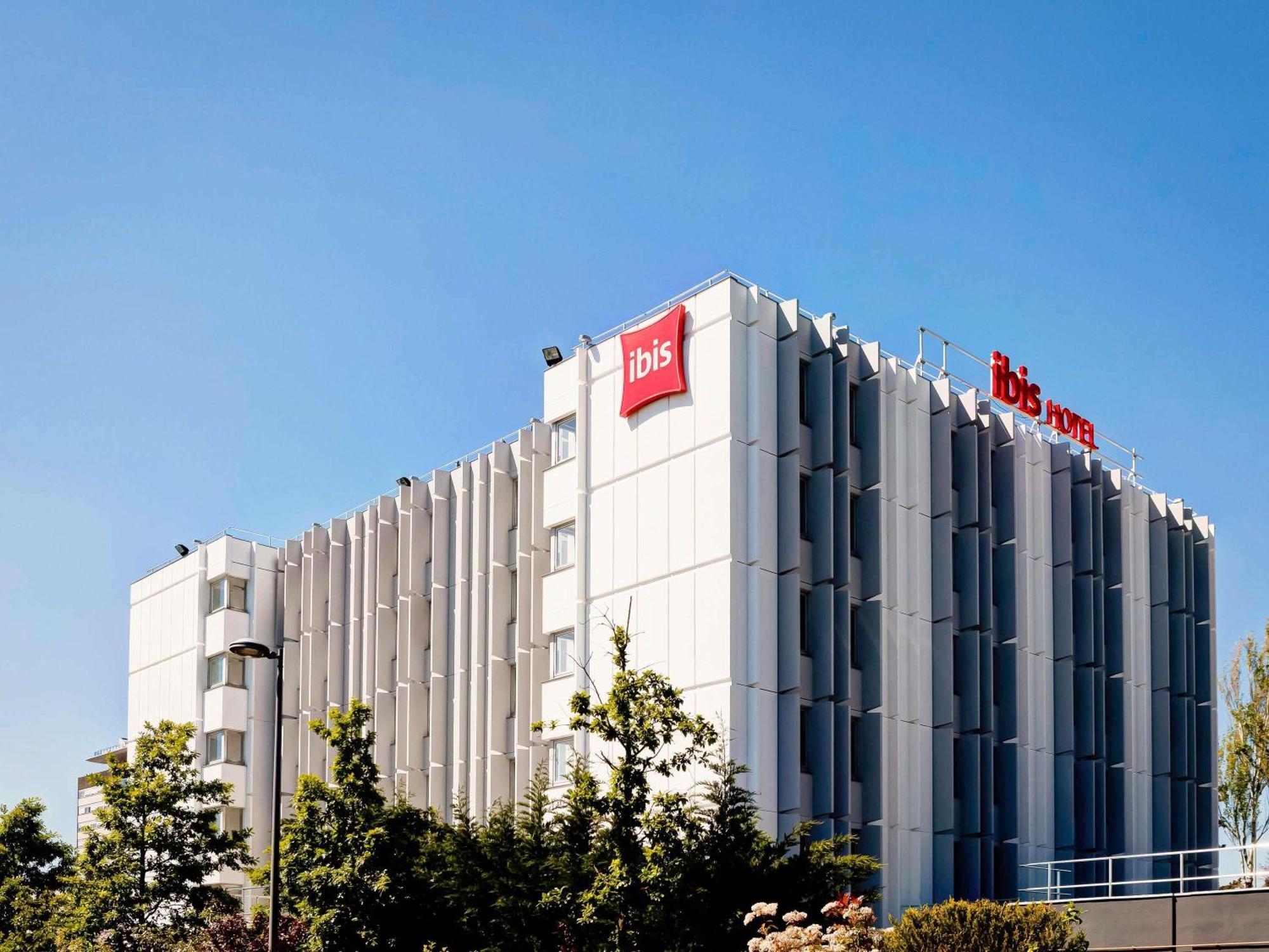 Ibis Lyon Est Bron Ξενοδοχείο Εξωτερικό φωτογραφία